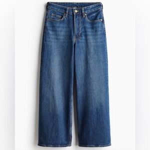 H&M HIGH RISE WIDE LEG CROPPED JEANS SIZE 4